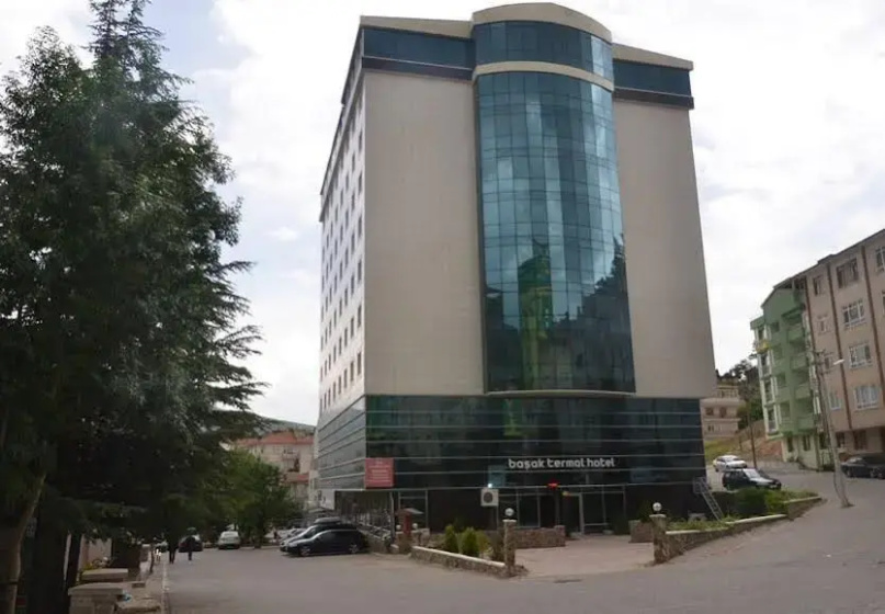 Basak Termal Hotel 4 — отель в Анкаре, Турция
