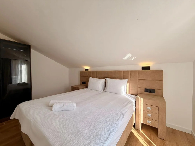Lunamare Apartments — отель с удобным расположением в Будва