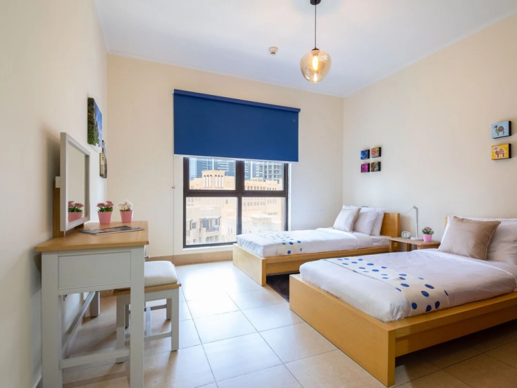 Maison Privee - Luxury Living Next to Dubai Mall & Burj Khalifa — отель с удобствами в Дубае