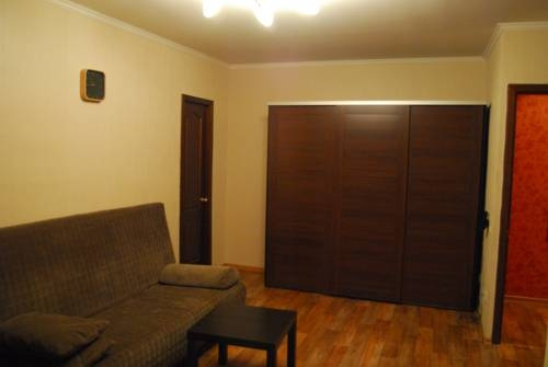 Цены на Bud Kak Doma Apartments on Lenina Street в Красноярске