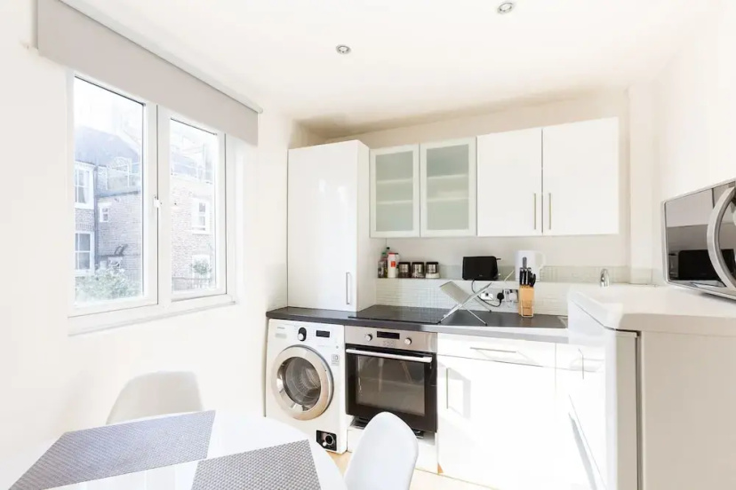 Luxury Apartments in Notting Hill — отель с удобным расположением в Лондоне