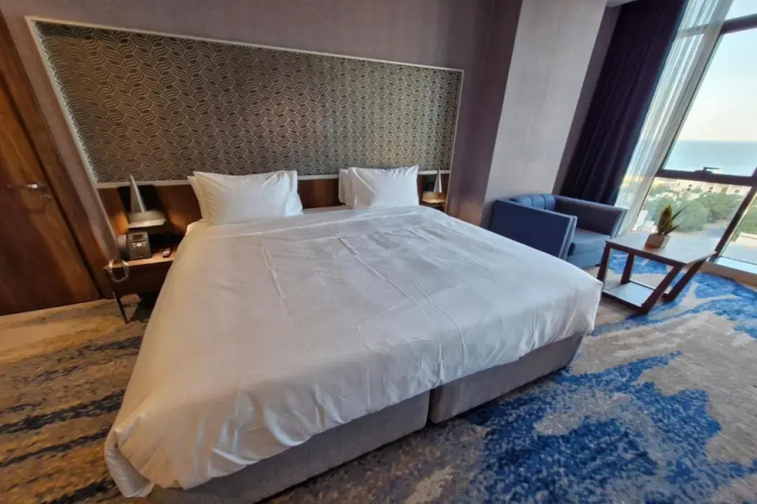 Ocean View Hotel Kuwait - Hotel in Mahboula - Photo 3