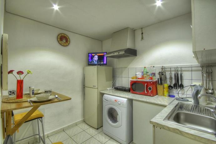 Opera Guesthouse  Apartments — комфортный отель в Будапеште