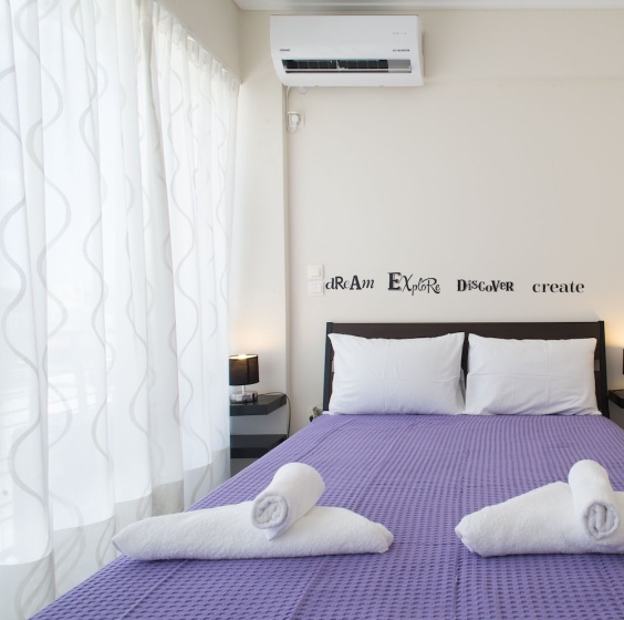 Magnificent 100m² homm Penthouse, Lycabettus View — отель в Афины, Греция
