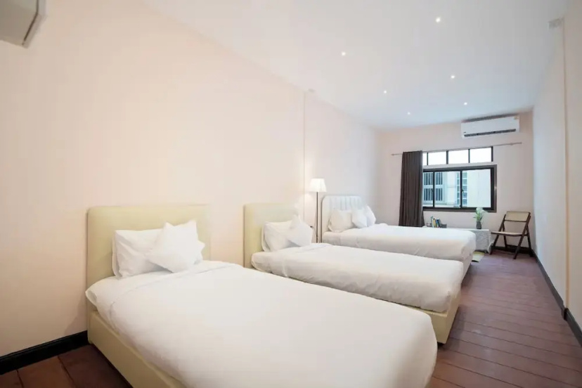 Цены на House in Khao San - OH Homes Samsen 12 в Бангкоке