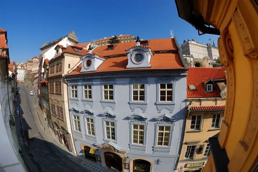 Prague Castle Apartment — забронировать отель в Праге