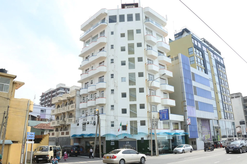 Сравните цены на Hotel Eurolanka Colombo в Коломбо