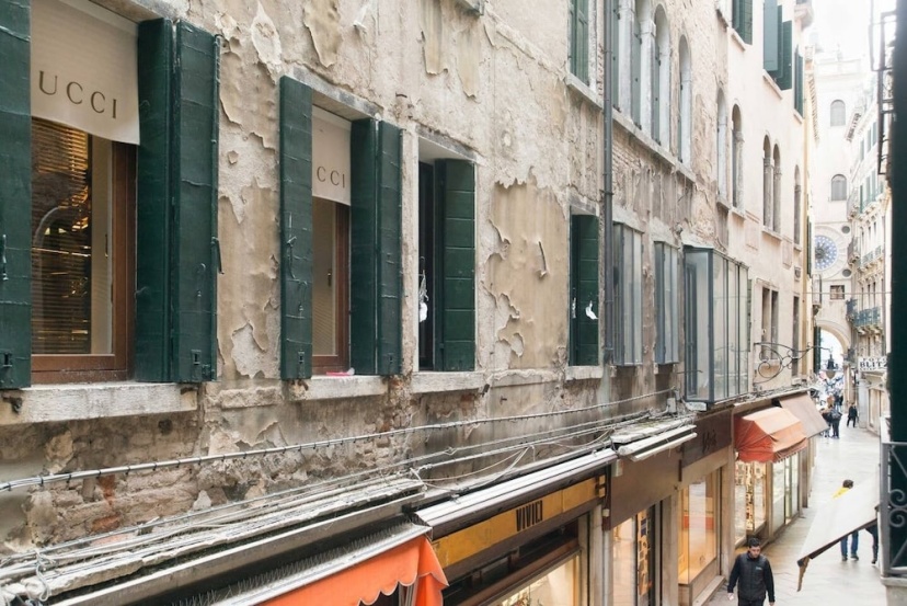 Grimaldi Apartments - Ca della Torre — забронировать отель в Венеции