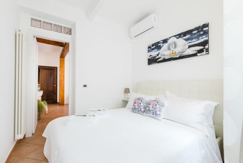 Florence Liona Apartments — комфортный отель в Флоренции