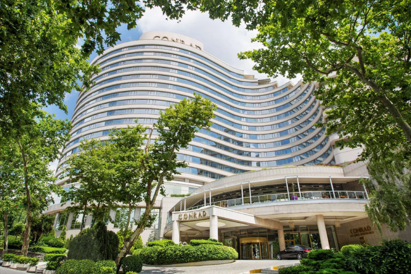 Conrad Istanbul Bosphorus — комфортный отель в Стамбуле