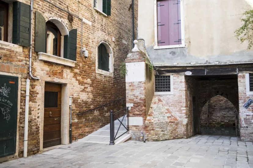 Rialto Corte dei Sansoni — отель с удобным расположением в Венеции