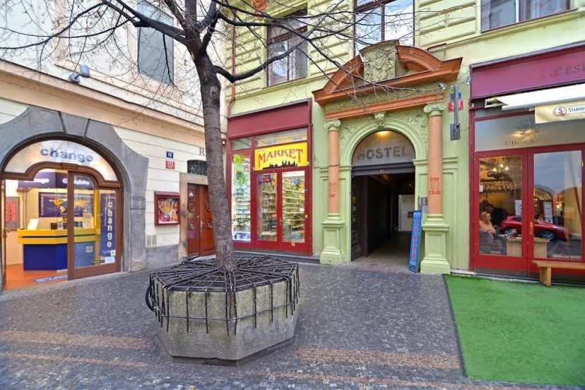 Historic Centre Apartments — отель с удобствами в Праге
