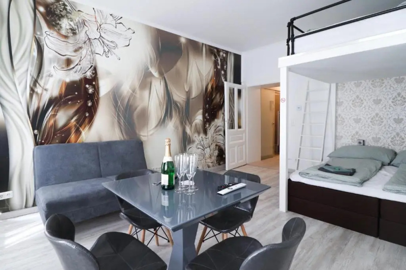 Цены на CozyNite Premium Apartment Favoriten 1 в вене