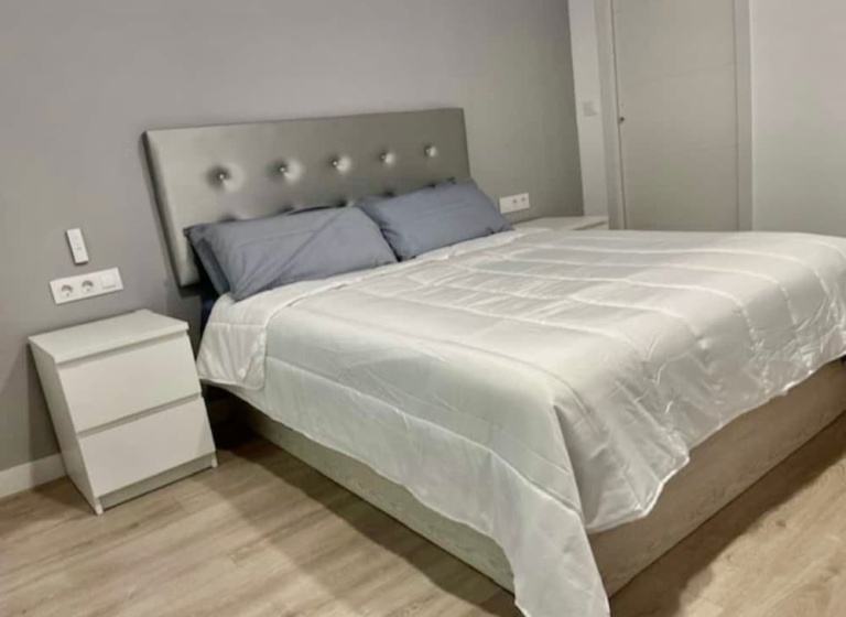 Apartamento Moderno Madrid España — отель с удобствами в Мадриде