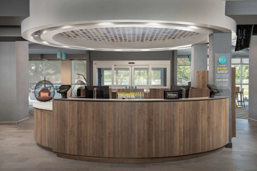 Tru by Hilton Miami West Brickell — комфортный отель в Майами