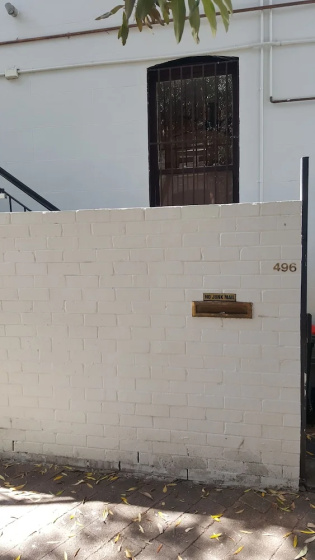 BUDGET Bourke st Apartment — забронировать отель в Сиднее