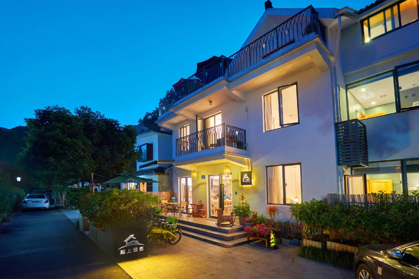 Hangzhou West Lake Yueshang Yunshe Boutique Homestay — отель в удобной локации в Ханчжоу