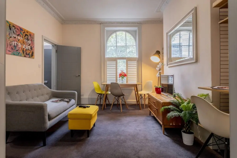Citadel Apartment Northampton Square — забронировать отель в Лондоне