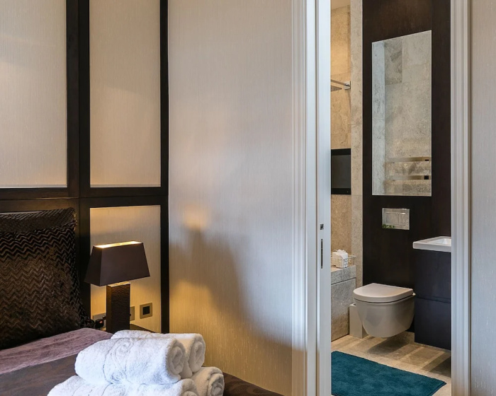 Цены на Spectacular Knightsbridge Apartment 3-bed в Лондоне