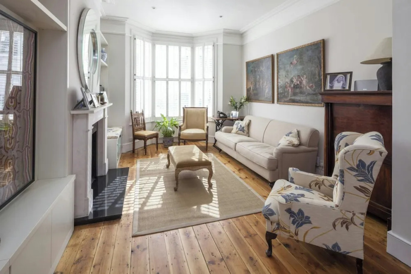 Winchendon Road by Onefinestay — забронировать отель в Лондоне
