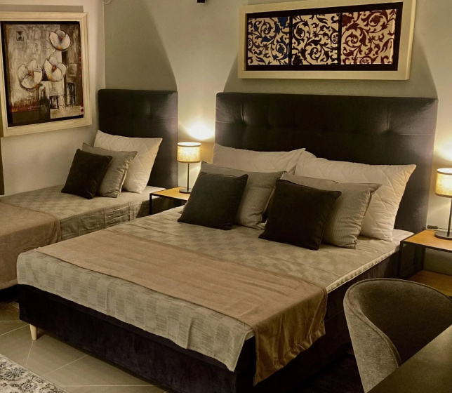 4Rooms 4U — забронировать отель в Белграде
