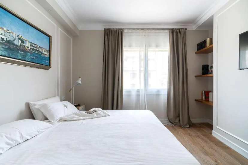 Stylish Apartments — комфортный отель в Барселоне