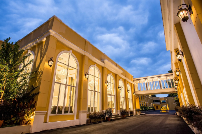 S Bangkok Hotel Navamin — отель с удобствами в Бангкоке