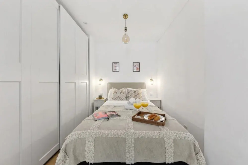 Classy 1BR - Elysee & Madeleine Area — отель с удобствами в Париже
