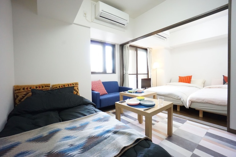 Terry's Apartment Shinsaibashi East I G12B — отель в Осаке, Япония
