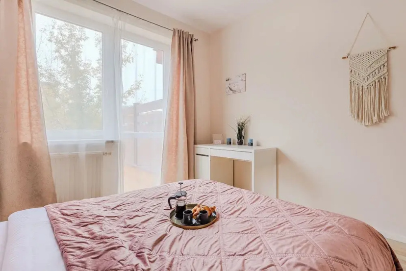 Lumina apartments with 2 terrace — отель в Варшаве, Польша