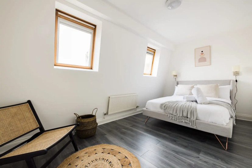 Contemporary 2 Bedroom Apartment in Shepherd's Bush — отзывы гостей и цены