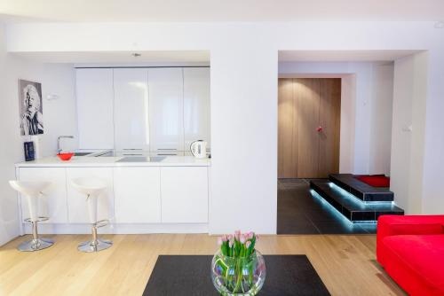 Цены на Niguliste Loft в таллине
