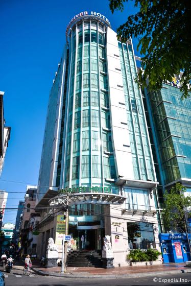 Sun River Hotel — забронировать отель в Дананге