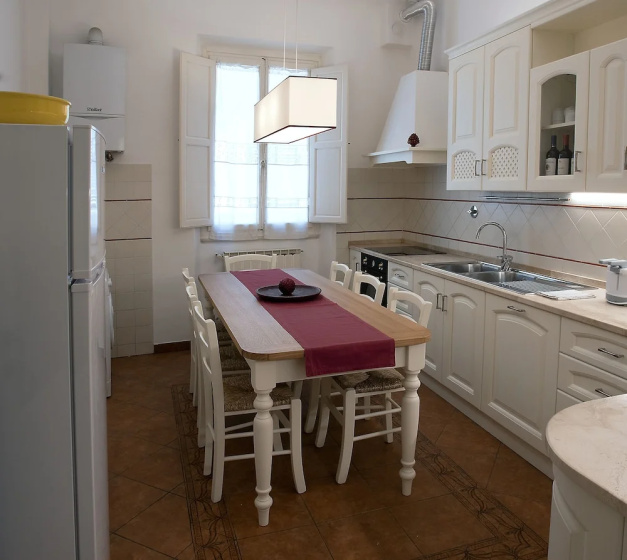 Wine Apartments Florence Bolgheri — забронировать отель в Флоренции