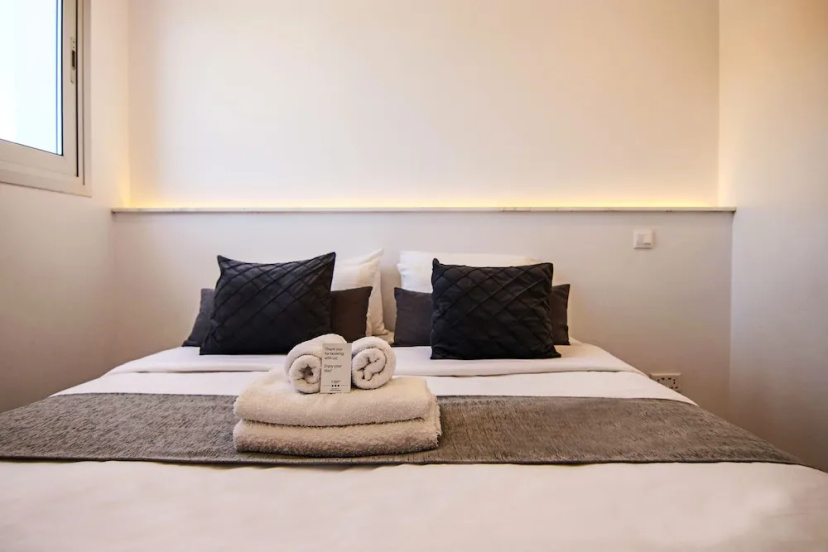 Phaedrus Living: Seaside Executive Flat Harbour 207 — отель с удобным расположением в Пафос