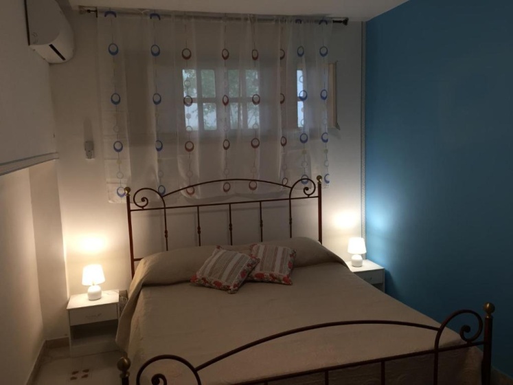 George House Mondello 34 — забронировать отель в Палермо