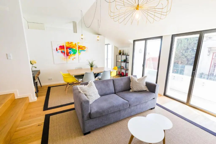 ALTIDO Bairro Alto 2-BR Apartment with Large Terrace 4 — отель в Лиссабоне, Португалия