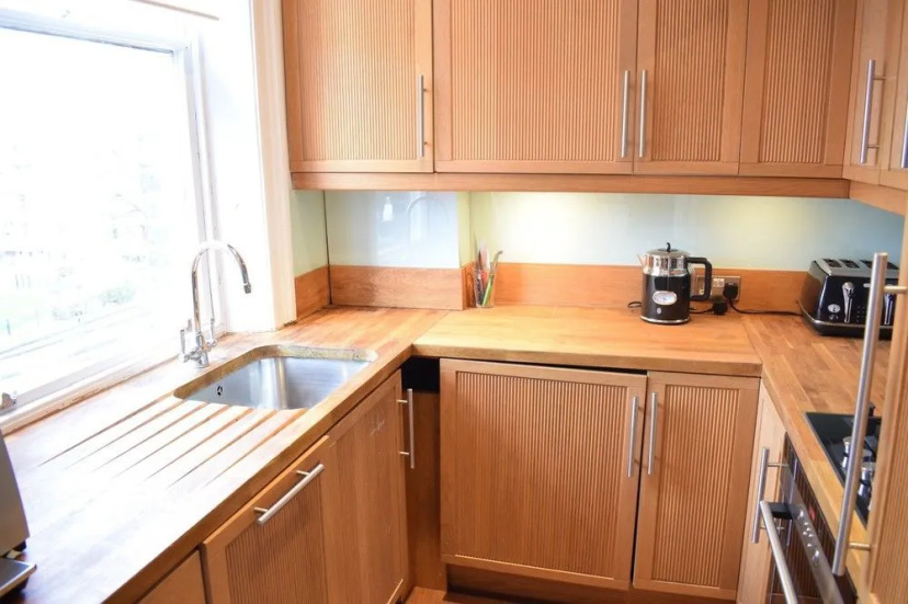 1 Bedroom Flat In Knightsbridge Sleeps 2 — отель в Лондоне, Соединенное Королевство