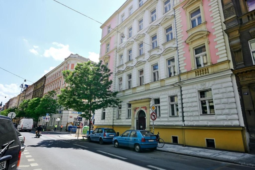 Apartments Zborovska — отель с удобным расположением в Праге