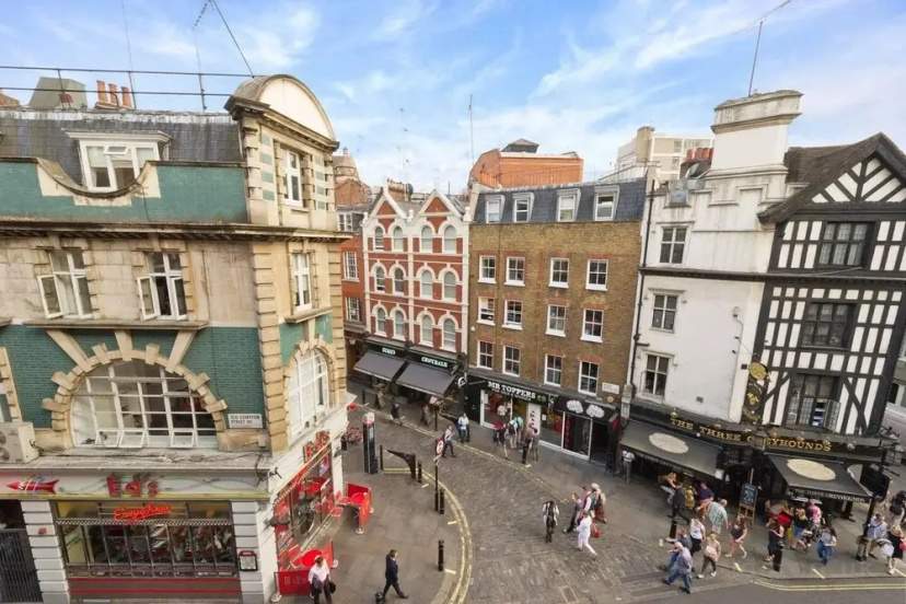 Charming and Modern 2BR Apartment 5mins From Leicester Square — отзывы гостей и цены