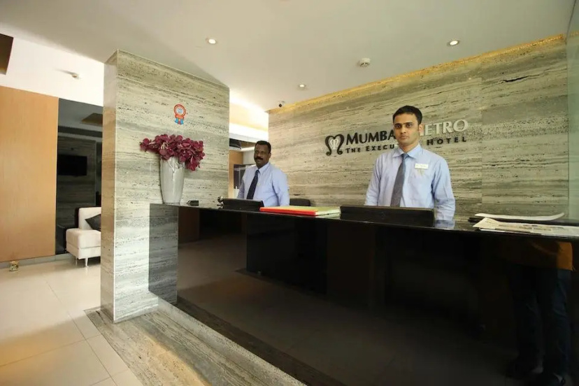 Hotel Metro International — отель с удобным расположением в Мумбаи