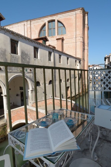 CITADELLE - apartment with balcony — забронировать отель в Венеции