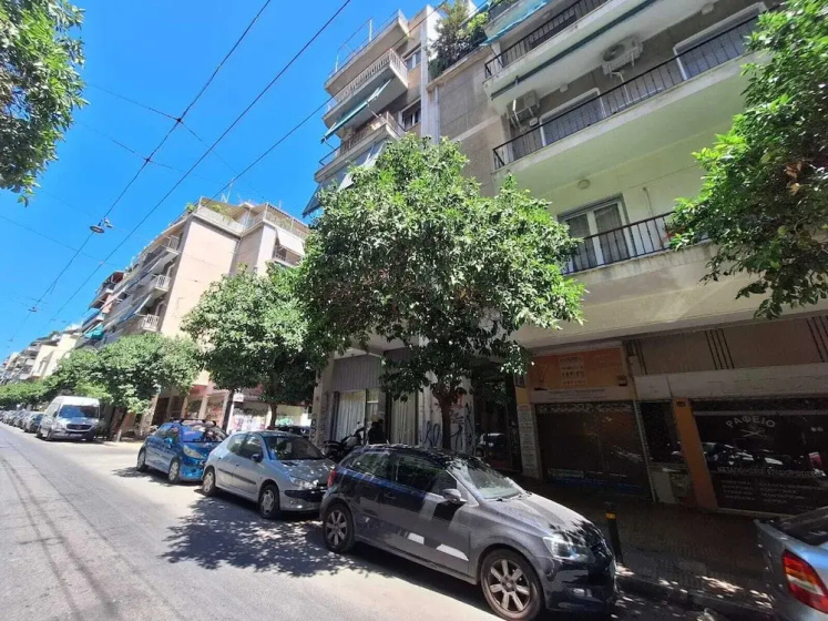 Theai 1-Bedroom Apartment in Athens — отель с удобствами в Афины
