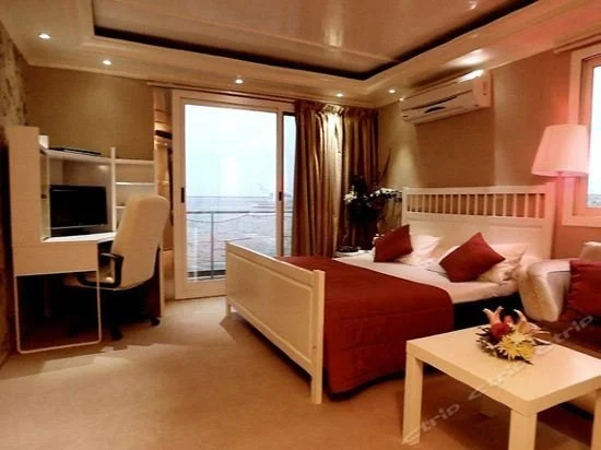 Jawhara Marines Floating Suite - Hotel in ดูไบ - Photo 1