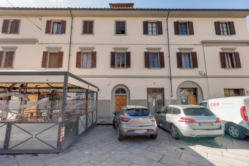 Mamo Florence - Pisana Apartment — забронировать отель в Флоренции