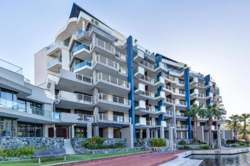 Lawhill Luxury Apartments - V & A Waterfront — отель с удобствами в Кейптауне