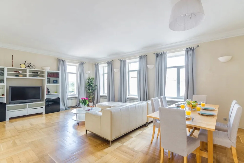 Griboedov Loft Apartments M9 — забронировать отель в Санкт-Петербурге
