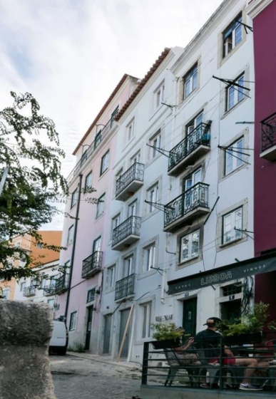Cozy Lisbon Alfama — отель с удобным расположением в Лиссабоне