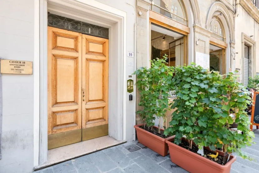 Palazzo Medici Apartments — отель с удобствами в Флоренции
