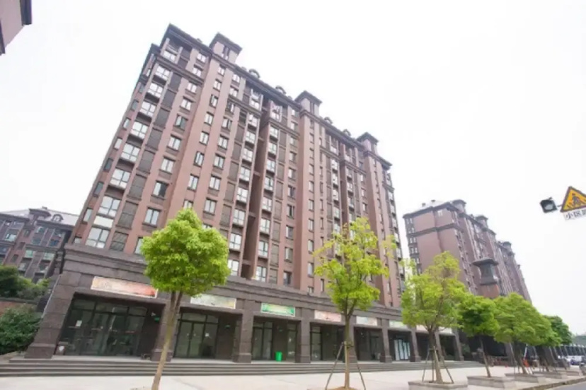 Jhouse Hongqiao Duplex Apartment — комфортный отель в Шанхае